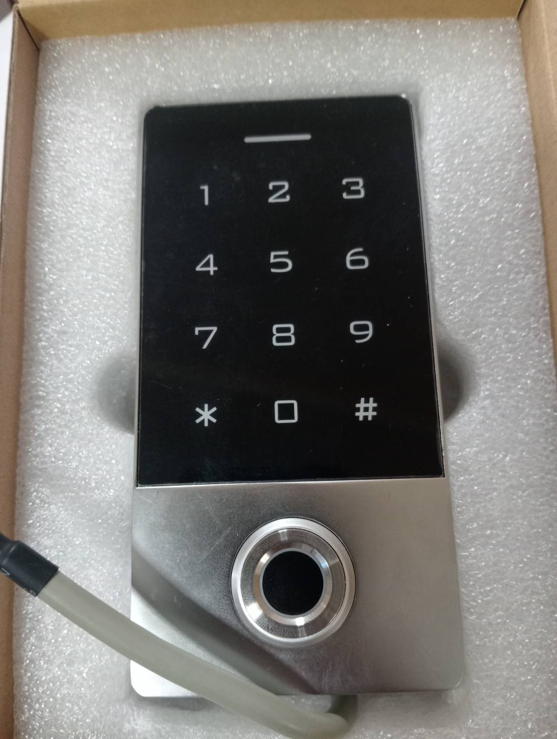 เครื่องสแกนนิ้วมือ ประตูอัตโนมัติ