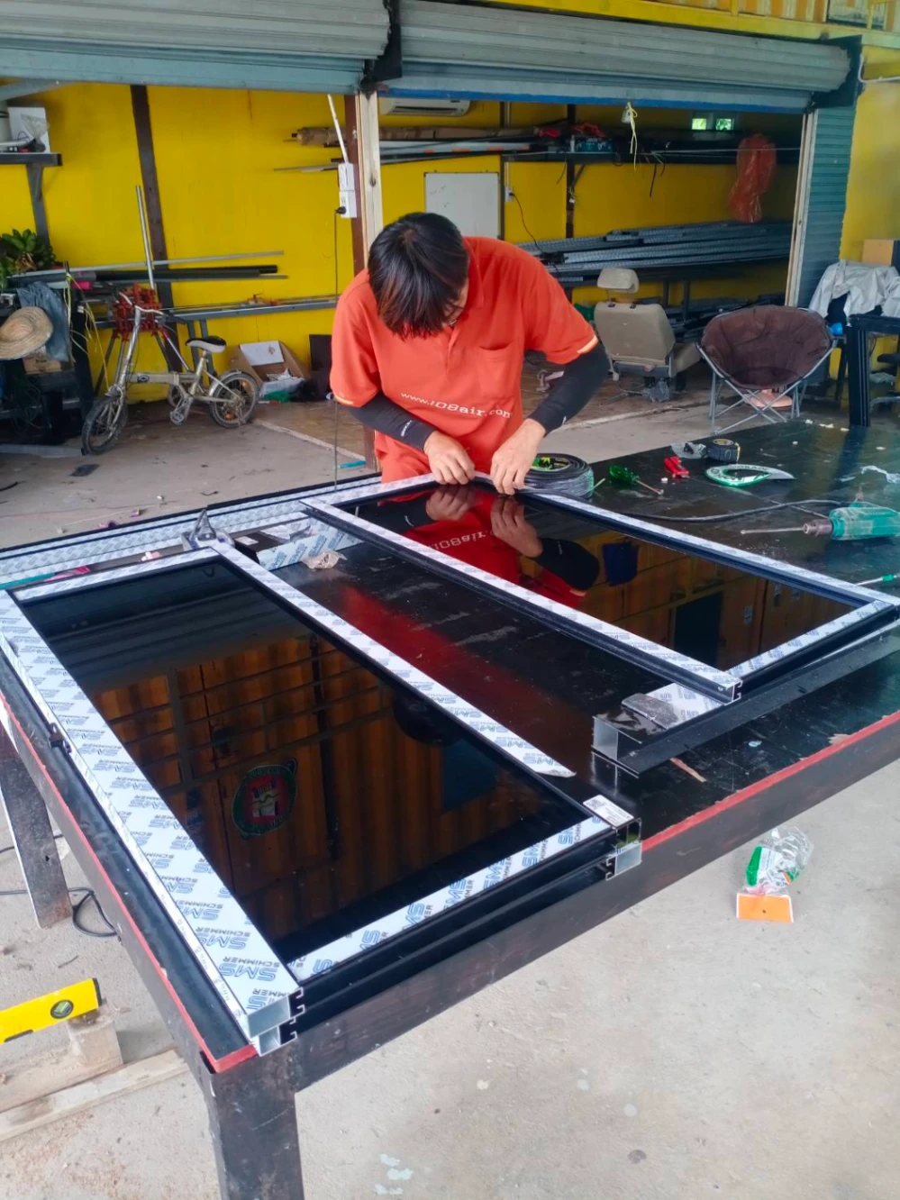 งานประตูม้วนไฟฟ้า แถวนนทบุรี