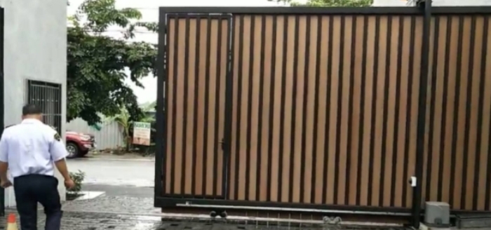 มอเตอร์ประตูบานเลื่อนรีโมทไฟฟ้า 2000kg